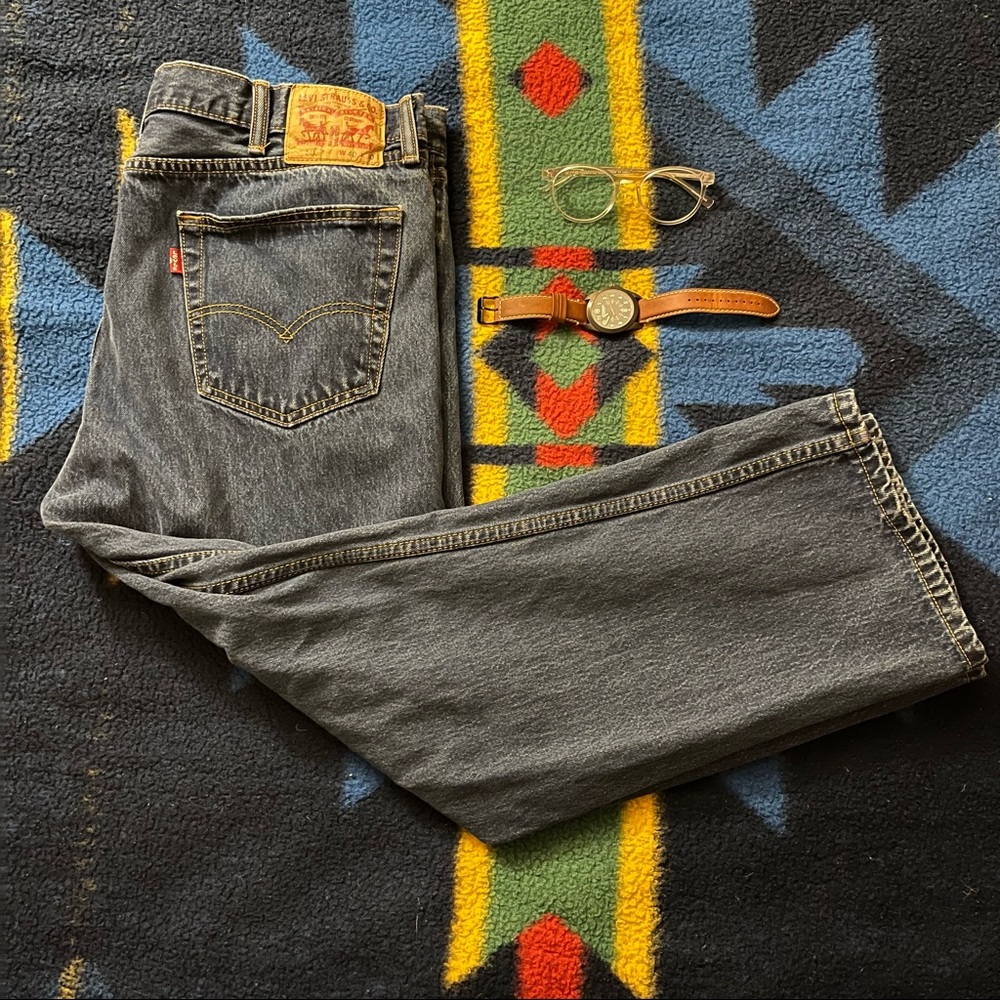 Levi’s 505 Red Tab Dark Wash Blue Jeans (40 x 30)